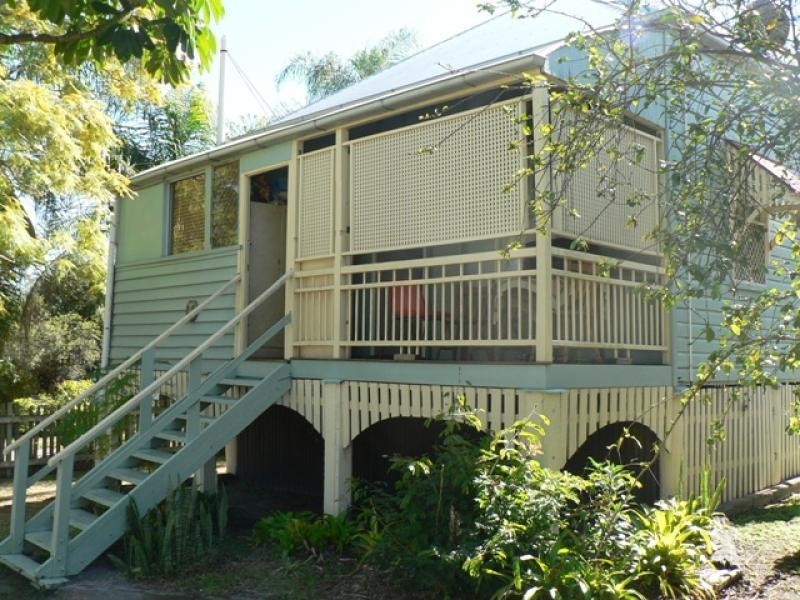 22 Glossop Street, Brassall QLD 4305