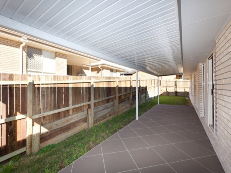 8 Gregory Street, Wulkuraka QLD 4305
