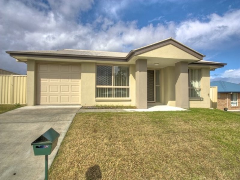 14 North High Street, Brassall QLD 4305