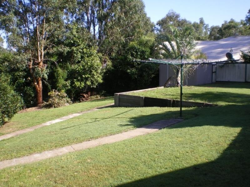 2 Robin Street, Coalfalls QLD 4305