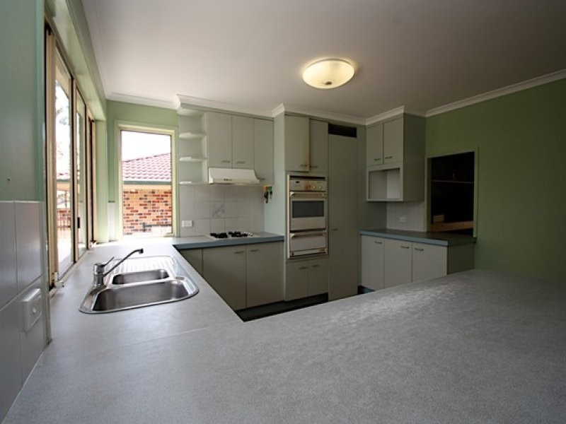 5 Lauren Court, Camira QLD 4300