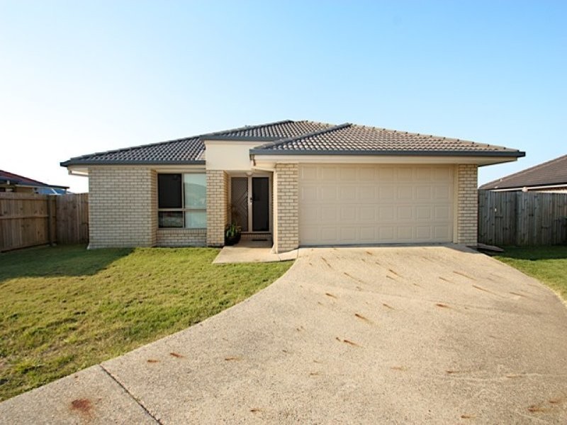 11 Varley Street, Lowood QLD 4311