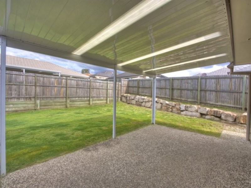 17 Brighton Street, Raceview QLD 4305