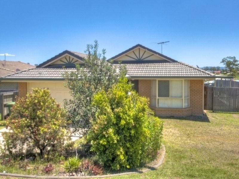 6 Benjamin Court, Yamanto QLD 4305