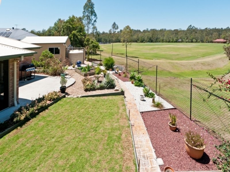 20 Mellor Place, Brassall QLD 4305