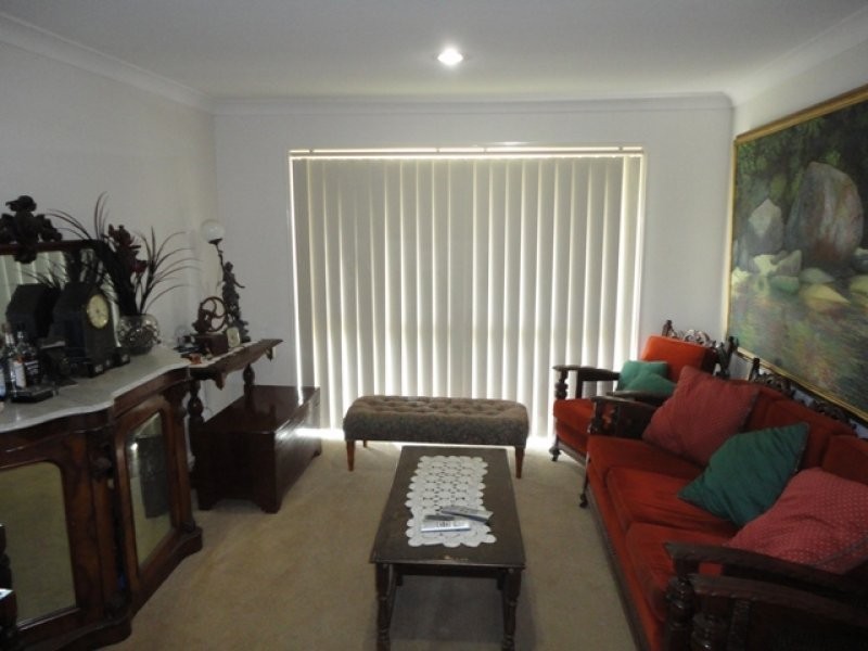 98 Avon Street, Leichhardt QLD 4305