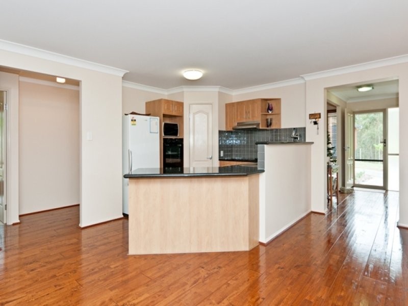 32 Emma Holt Court, Mount Crosby QLD 4306