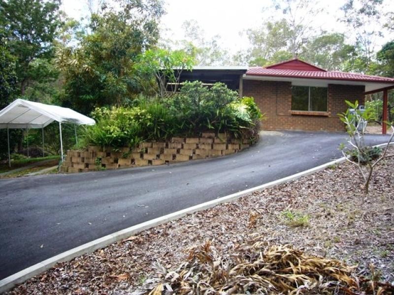 7 Quiberon Street, Karalee QLD 4306