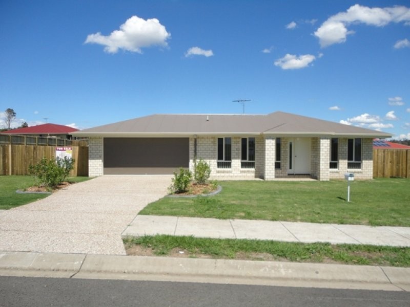 15 Goddards Road, Yamanto QLD 4305