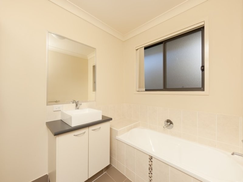 45 Birru Place, Rosewood QLD 4340