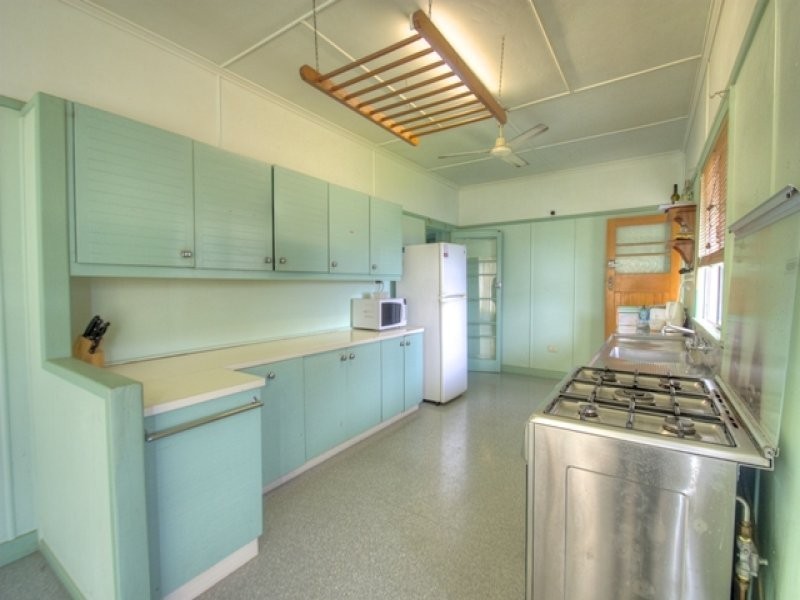 3 Ashgrove Street, Coalfalls QLD 4305