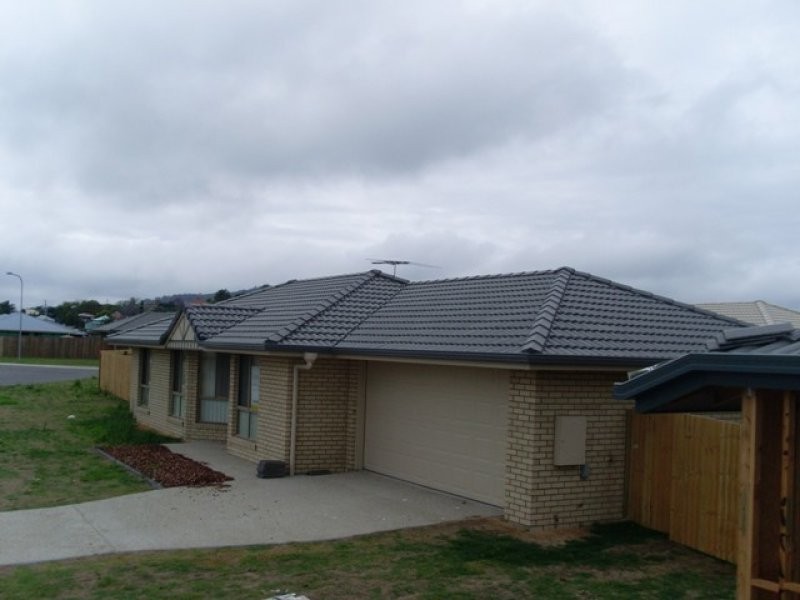 1 Bray Street, Lowood QLD 4311