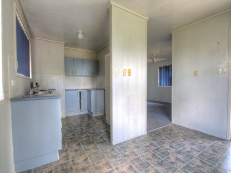 30 Stubbin Street, Bundamba QLD 4304