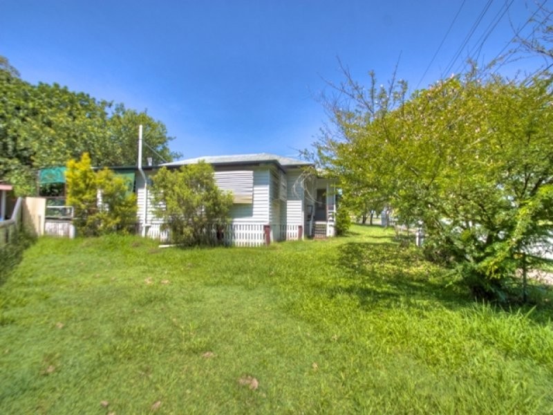 69 Brisbane Road, Ebbw Vale QLD 4304