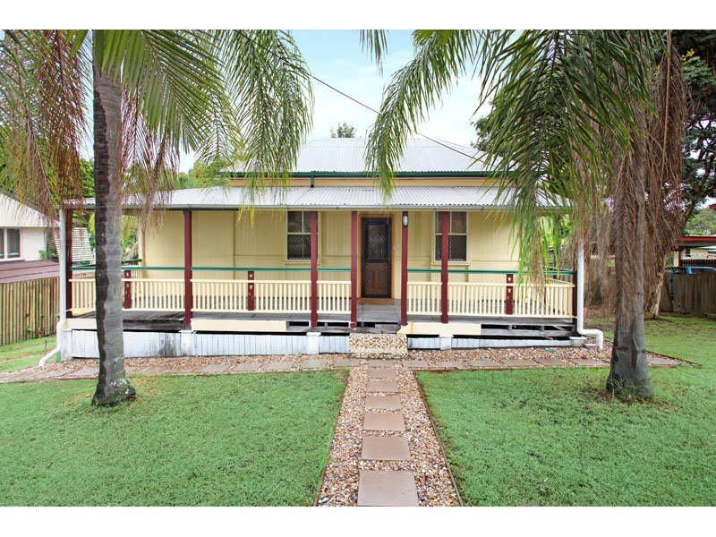 9 Weldon Street, North Ipswich QLD 4305