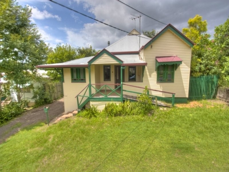 1 Fitzgerald Street, North Ipswich QLD 4305