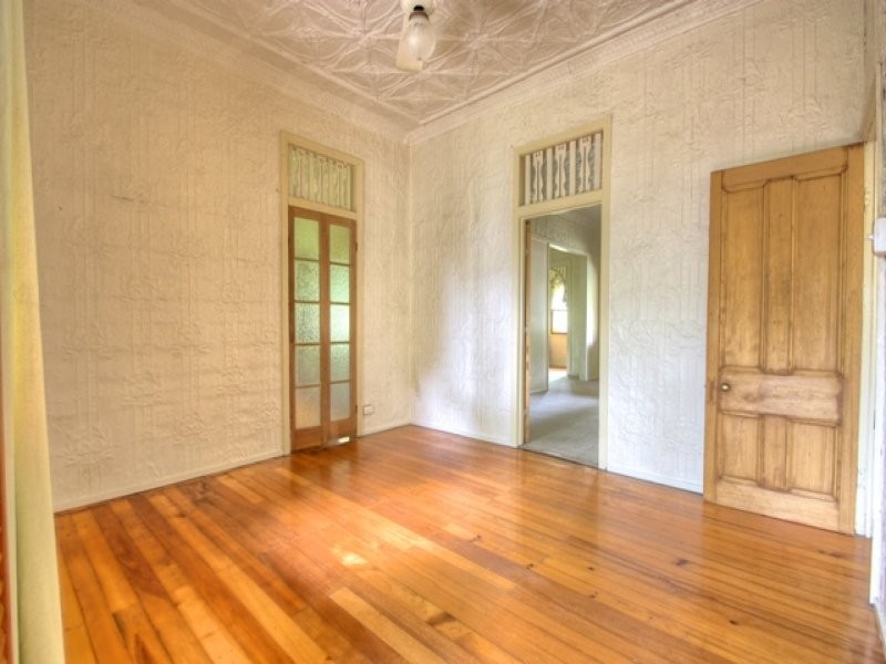 1 Fitzgerald Street, North Ipswich QLD 4305