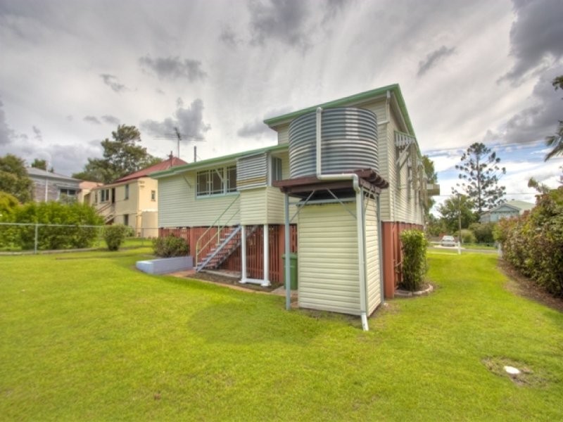 115 Woodend Road, Woodend QLD 4305