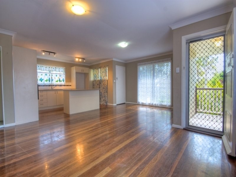 17 May Street, Leichhardt QLD 4305