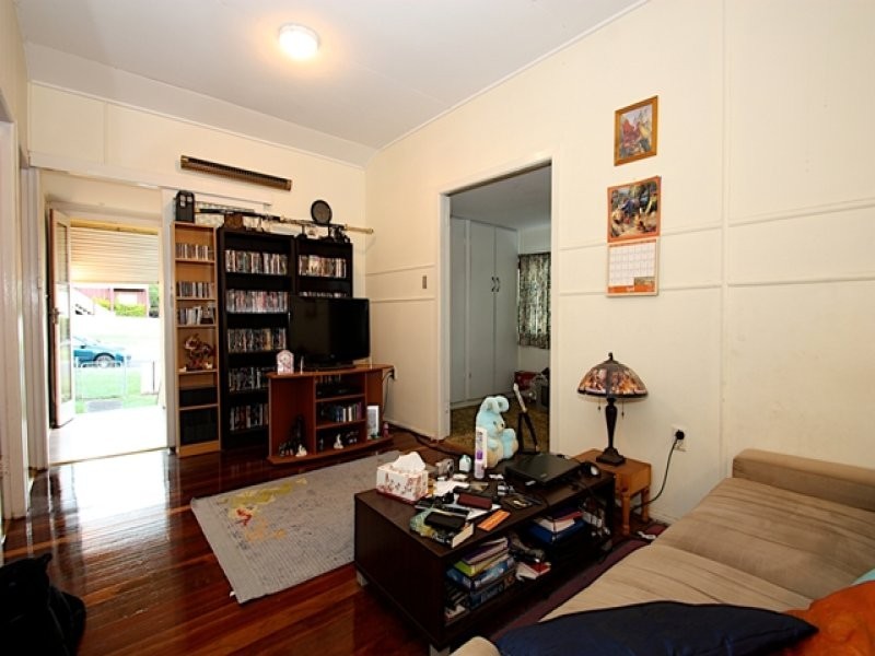 36 Stephenson Street, Sadliers Crossing QLD 4305