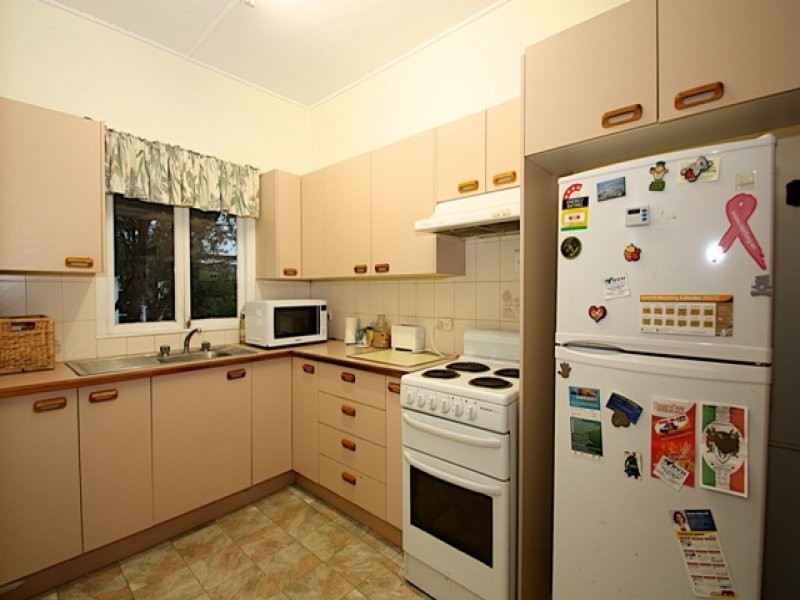 36 Stephenson Street, Sadliers Crossing QLD 4305