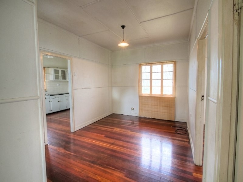 34 Mcgill Street, Basin Pocket QLD 4305