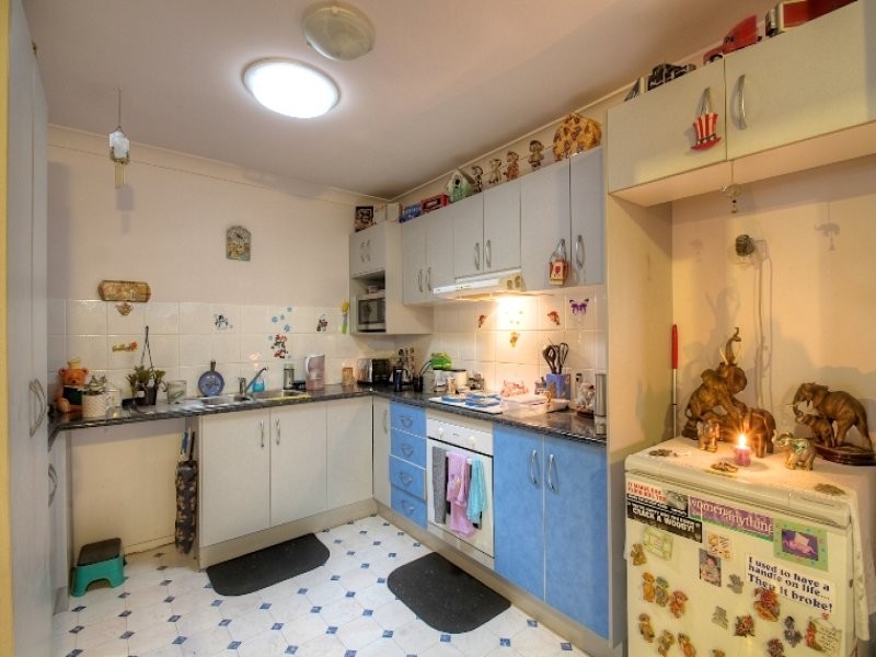 3 Spencer street, Churchill QLD 4305