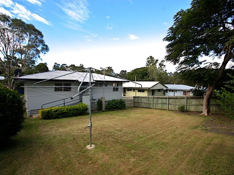 29 Gibbs Street, Riverview QLD 4303