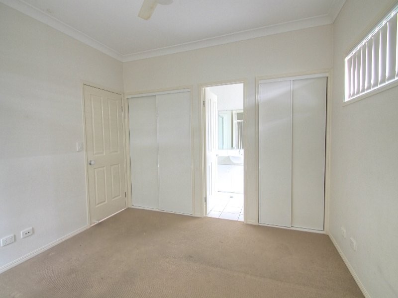 14 Wright Avenue, Redbank Plains QLD 4301