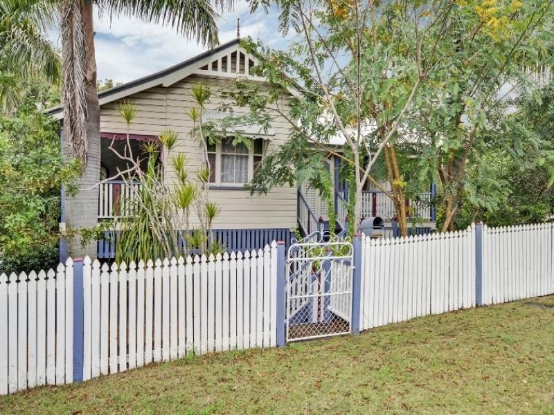 19 Kendall Street, East Ipswich QLD 4305