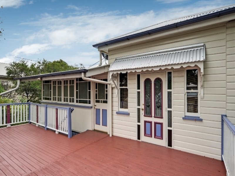 19 Kendall Street, East Ipswich QLD 4305
