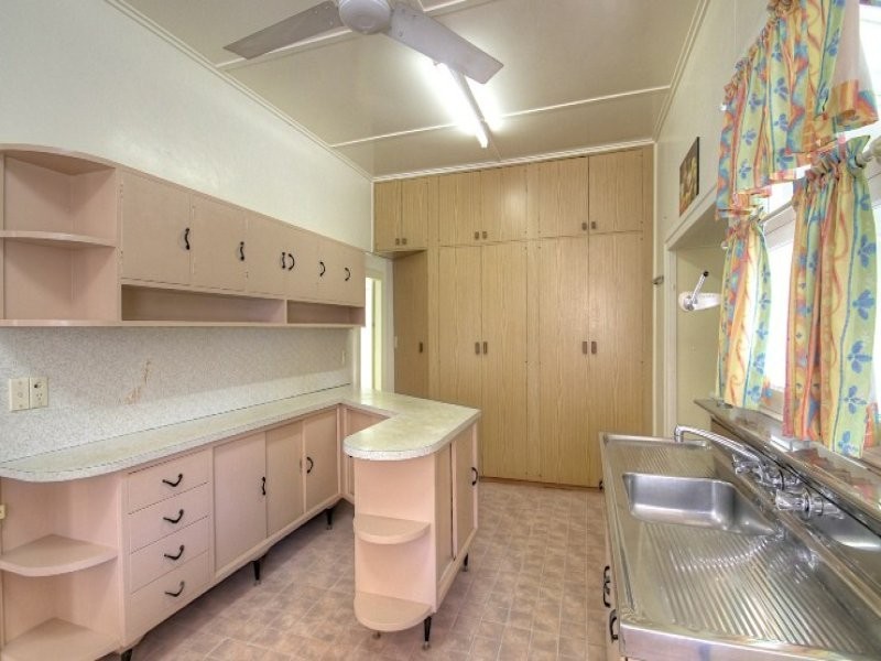 125 Jacaranda street, North Booval QLD 4304