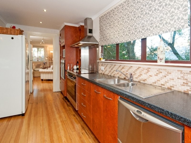 85 BRISBANE ROAD, Newtown QLD 4305