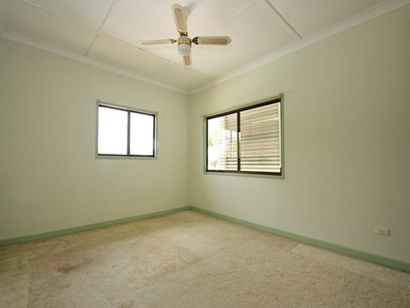 5 Orchard Street, Eastern Heights QLD 4305