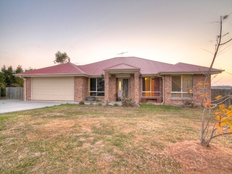 20 IVORY CLOSE, Peak Crossing QLD 4306