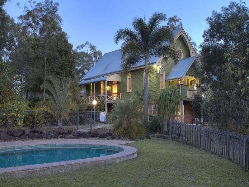 15 Applewoods Lane, Fernvale QLD 4306