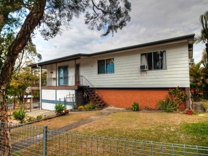 20 Luckie Crescent, Tivoli QLD 4305