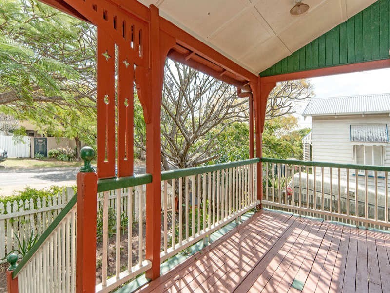22 Cramb Street, Eastern Heights QLD 4305