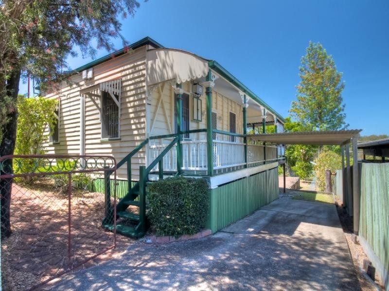 1 RICHARDS STREET, North Ipswich QLD 4305