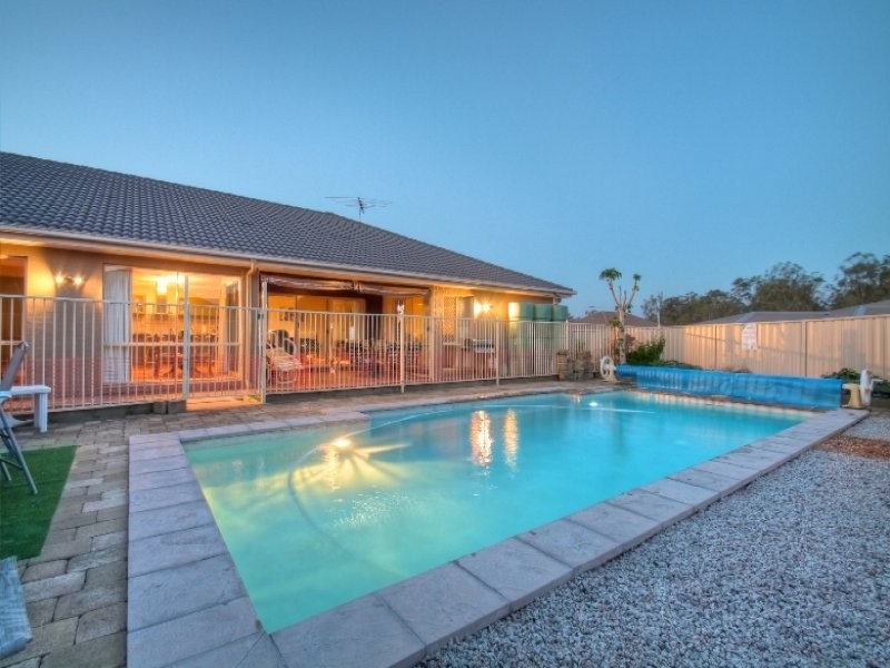 29 Lakeview Drive, Deebing Heights QLD 4306