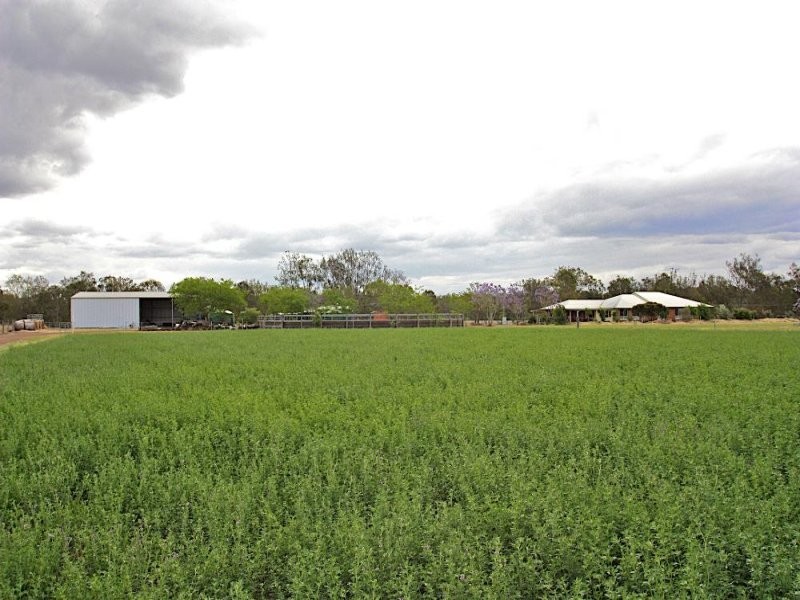 33 Kennedy Road, Wivenhoe Pocket QLD 4306