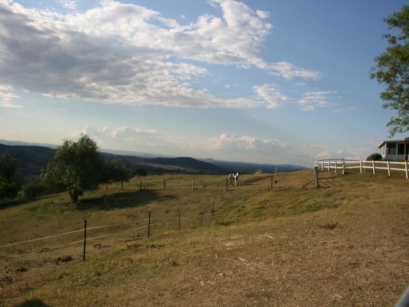 198 Tallegalla Two Tree Hill Road, Tallegalla QLD 4340