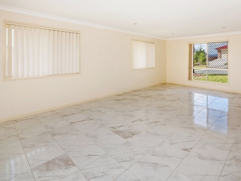 43 Chanel Court, Wulkuraka QLD 4305