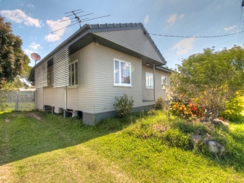 96 Haig Street, Brassall QLD 4305