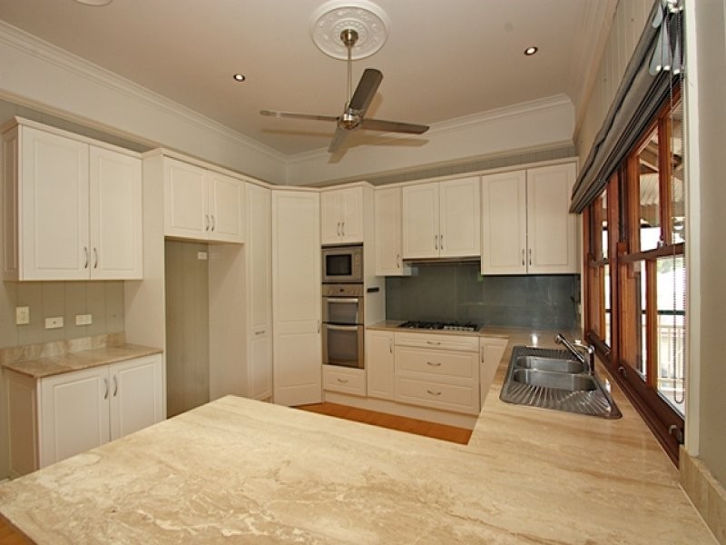 75 Thorn Street, Ipswich QLD 4305