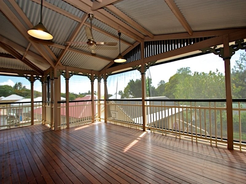 75 Thorn Street, Ipswich QLD 4305