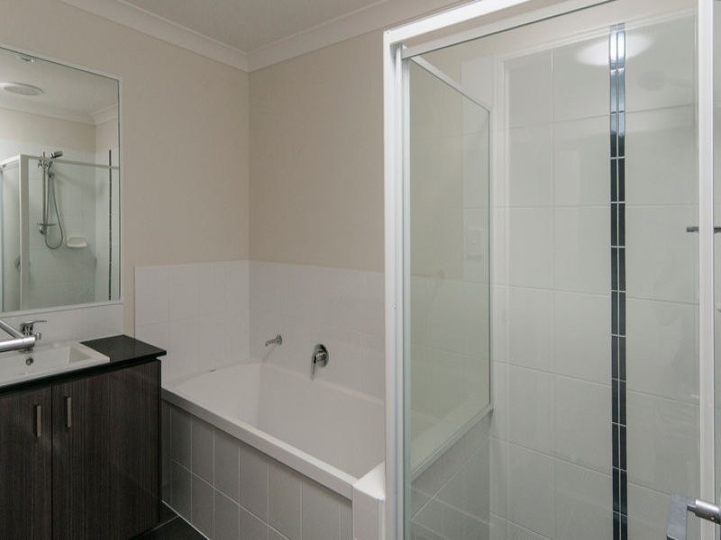 31 Friendship Place, Brassall QLD 4305