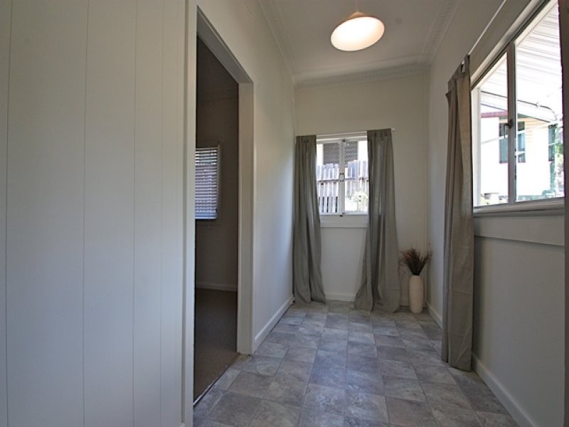 3 Fitzgerald Street, North Ipswich QLD 4305