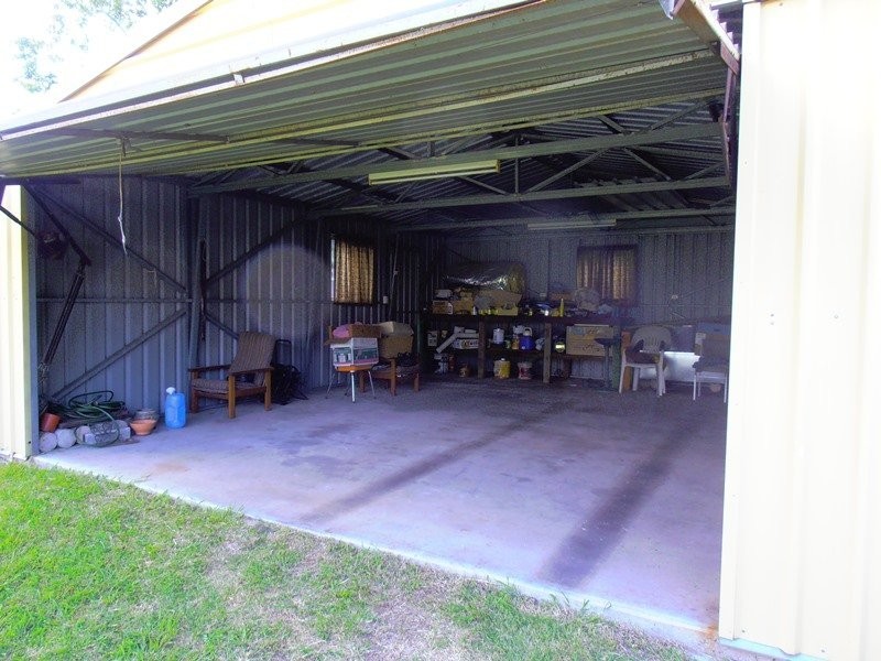 6 James Street, East Ipswich QLD 4305