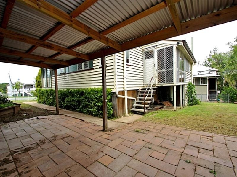 8 Delacy Street, North Ipswich QLD 4305